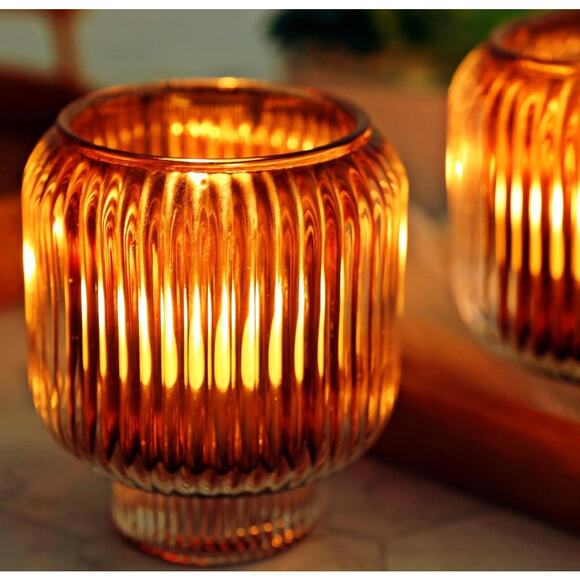 Set of 4 Amber Glass Ribbed Candle Holders – Taper & Tealight Compatible - Picture 2 of 5
